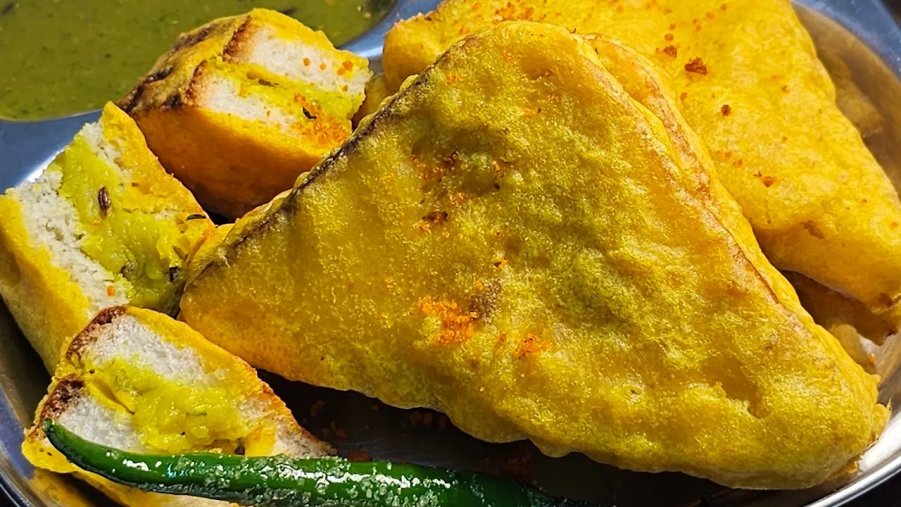 Crispy Bread Pakoda Recipe | Street Style Indian Snack | Cook with Judy and Flo