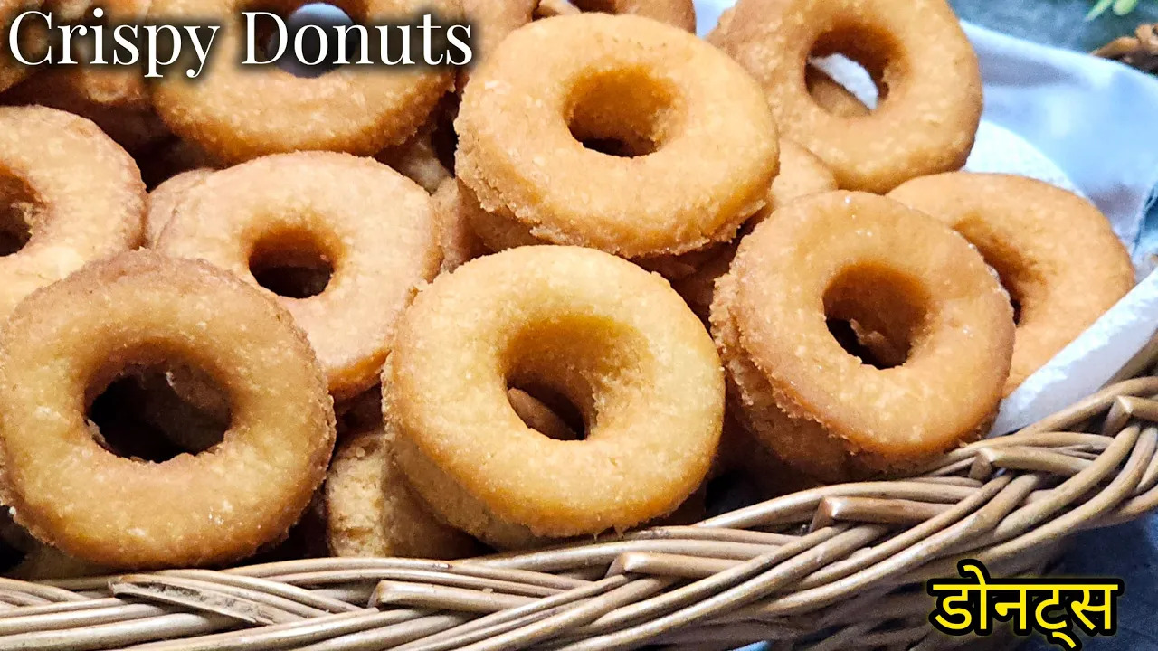 Golden Crispy Donuts | Christmas Sweets | Crispy Donuts Recipe | क्रिस्पी डोनट्स