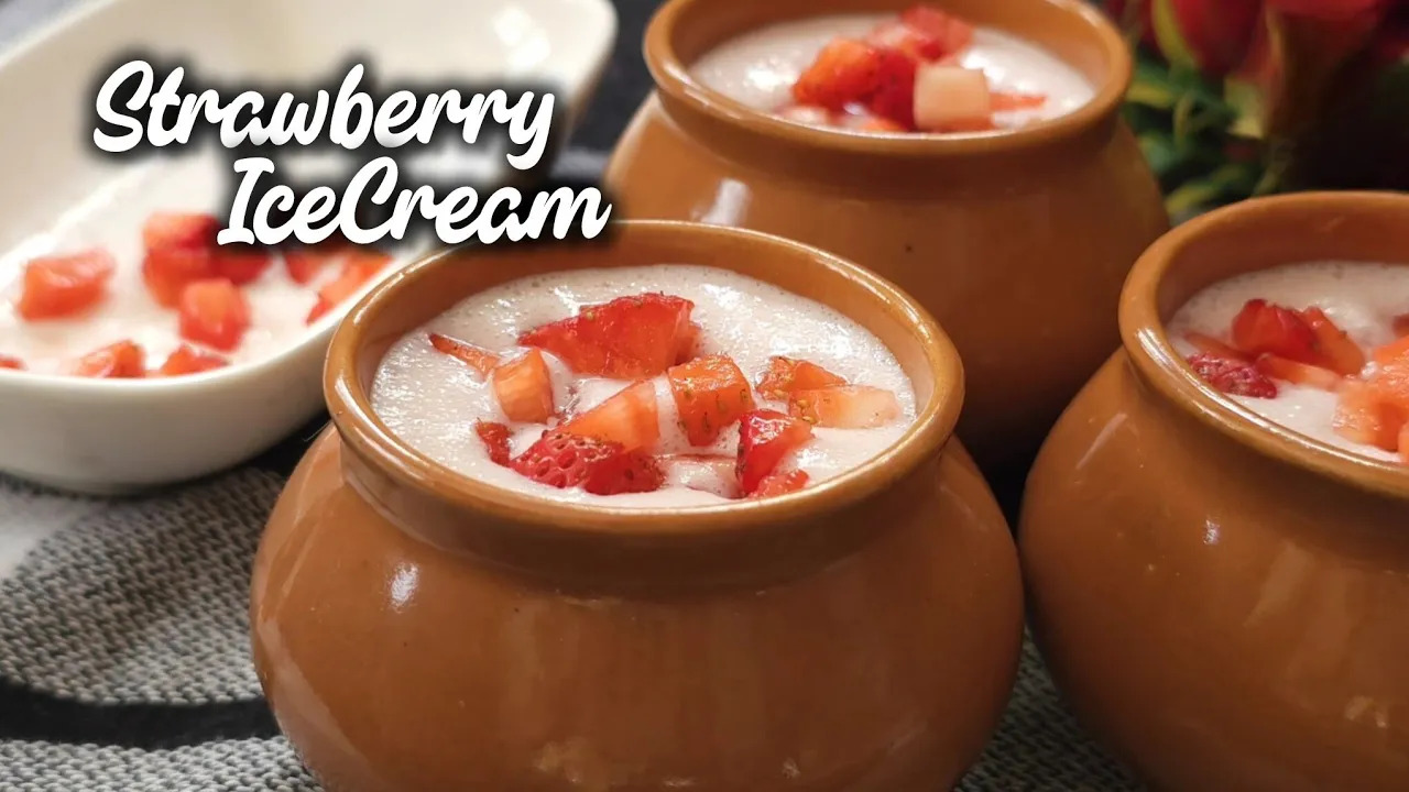 Make Strawberry IceCream Just like Natural 's in just 5 ingredients !!!