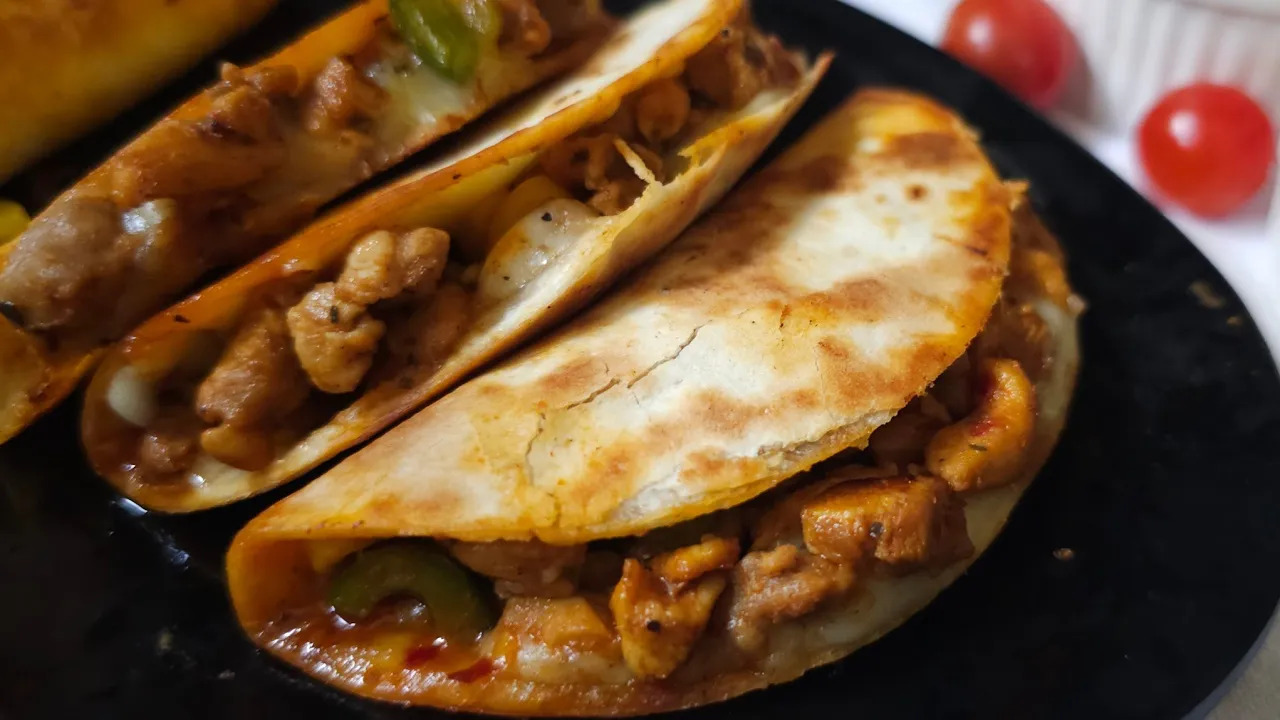 Crispy Chicken Tacos Recipe | Easy Homemade Chicken Tacos